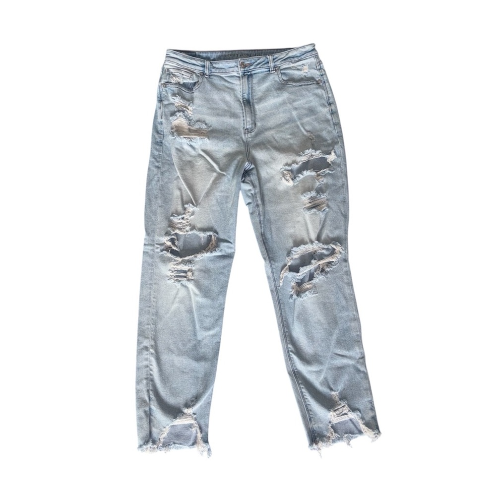 👖American Eagle Highest Rise Mom Jean Size 16👖